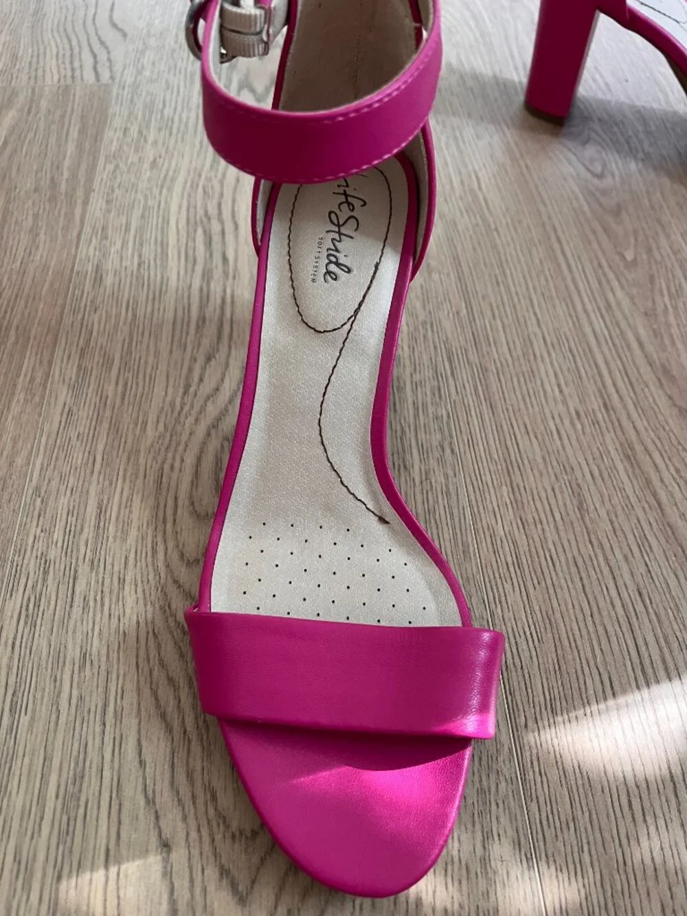 LifeStride Fuchsia Block Heel Ankle Strap Sandals Women's Size 10